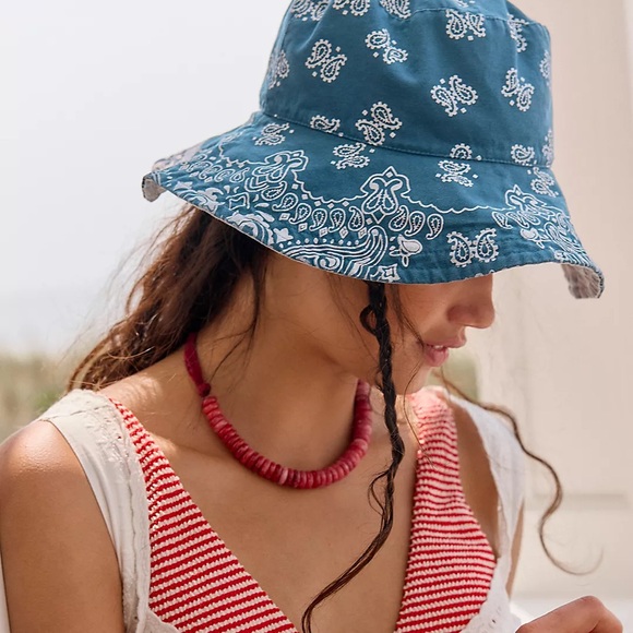 NWT Free People Reversible Bandana Bucket Hat *Current* - Picture 6 of 6